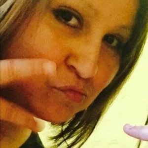 Meet your Posher, Unice